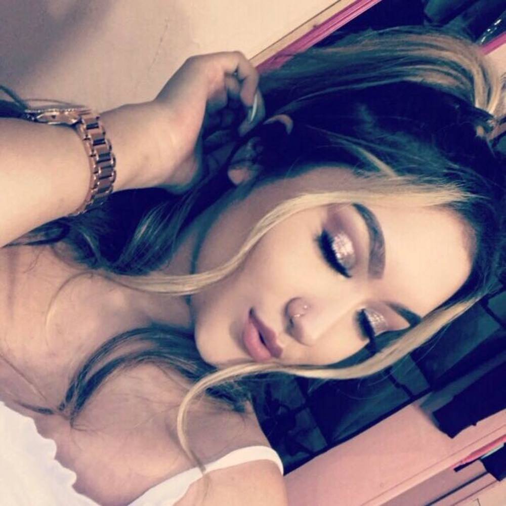 Meet your Posher, Mackenzie